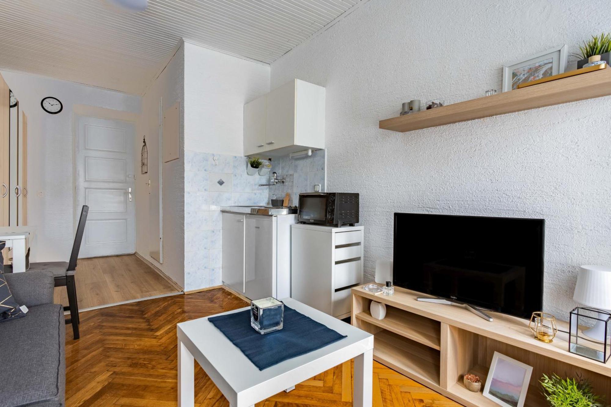Apartment Petra By Blue Apartments Zagreb Ngoại thất bức ảnh