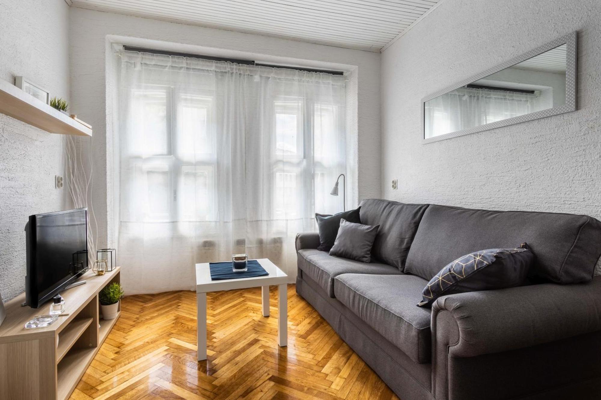 Apartment Petra By Blue Apartments Zagreb Ngoại thất bức ảnh